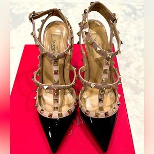 Valentino Garavani
Rockstud 100mm Slingback High-Heel Pumps